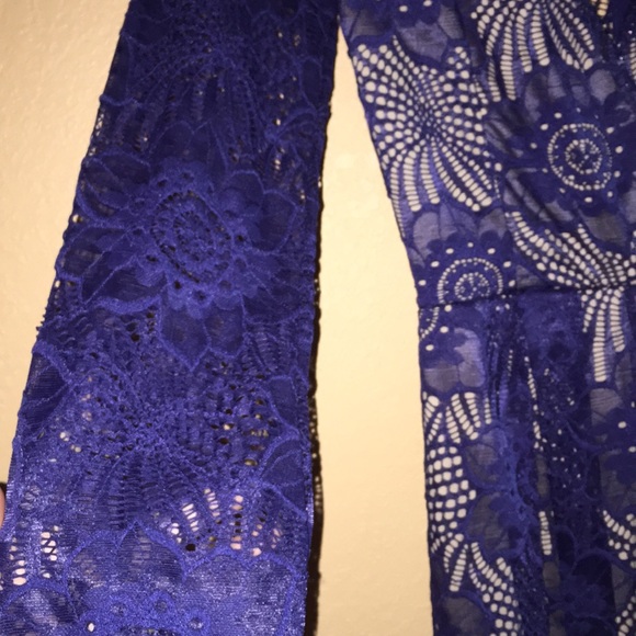 Lace navy romper - Picture 2 of 3